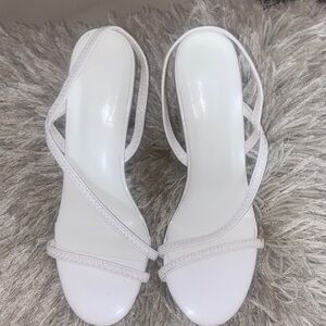 Elegant White Strappy Women's Sandals